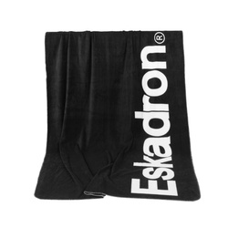 Koc polarowy black  ESKADRON